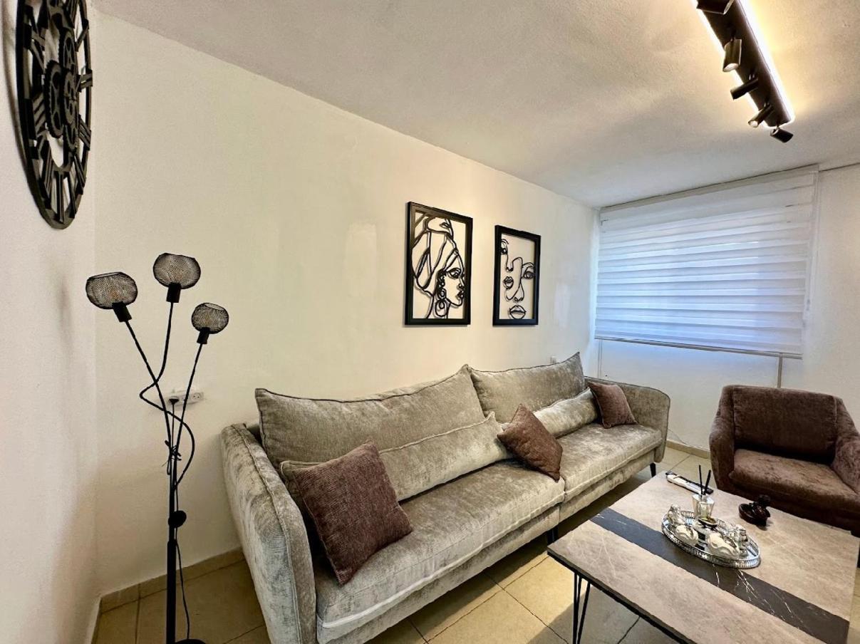 שבטי ישראל - דירת בוטיק Apartment Haifa Exterior photo
